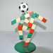 Lattesa per Italia 90 era enorme. Aspettando di conoscere le squadre che avrebbero giocato a Bari, i tifosi raccoglievano gadget quali il Ciao (lomino stilizzato mascotte della manifestazione)...